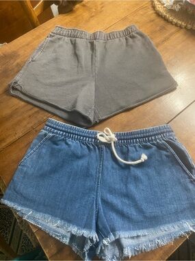 AERIE Blue Denim Pull-On Drawstring Frayed Hem Shorts and Grey Sweatpant shorts
